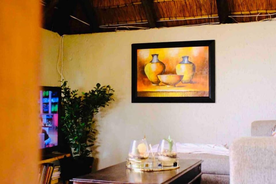 Perfectly located beauty in secure Estate Apartment in Sandton