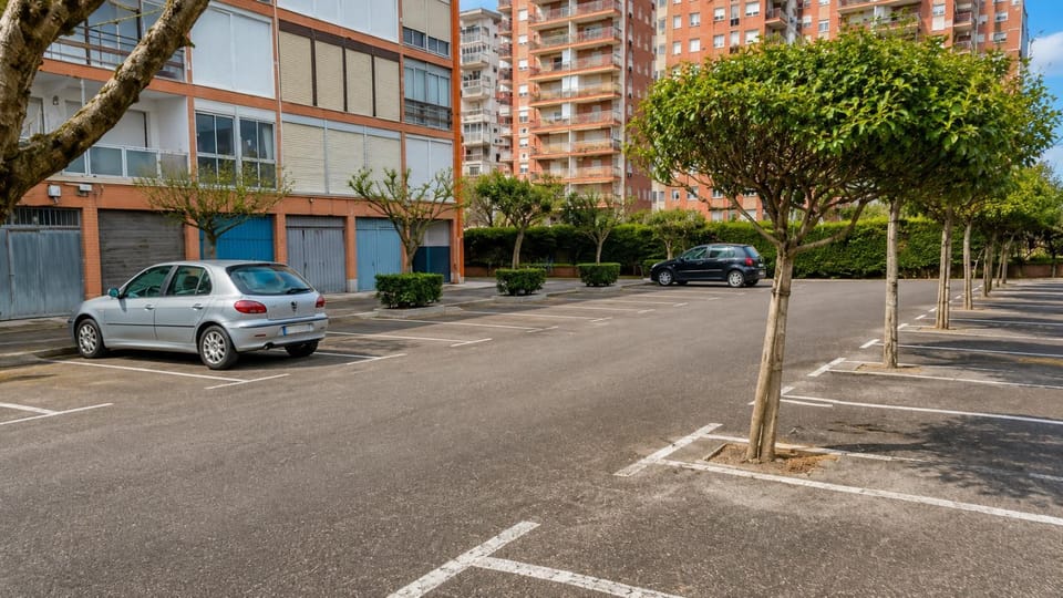 Estudio y parking privado a 3 MIN de la Playa Apartment in Laredo