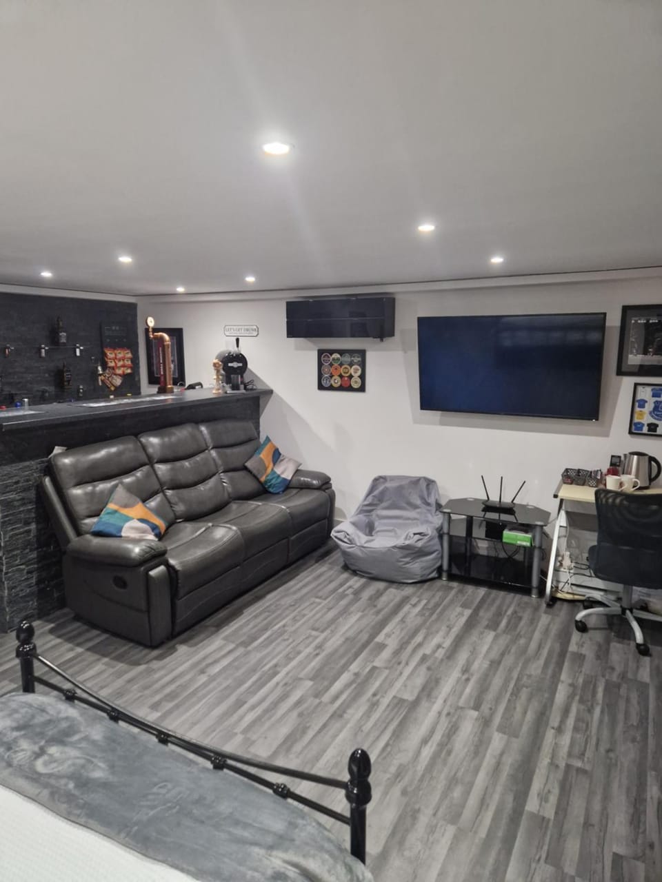 Seating area