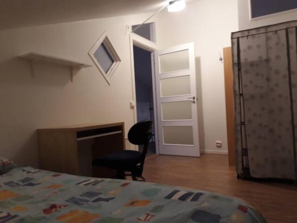 Rum i fint villa nära centrum Vacation rental in Västra Götaland County