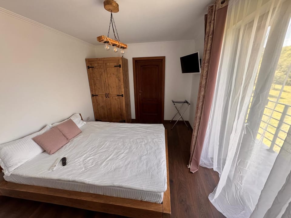 Pensiunea Lili’s House Bed and Breakfast in Timiș County