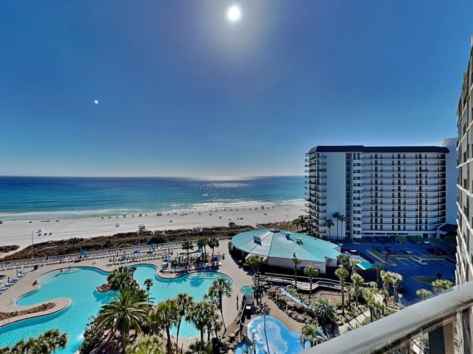 Property building, View (from property/room), Beach, Sea view, Swimming pool