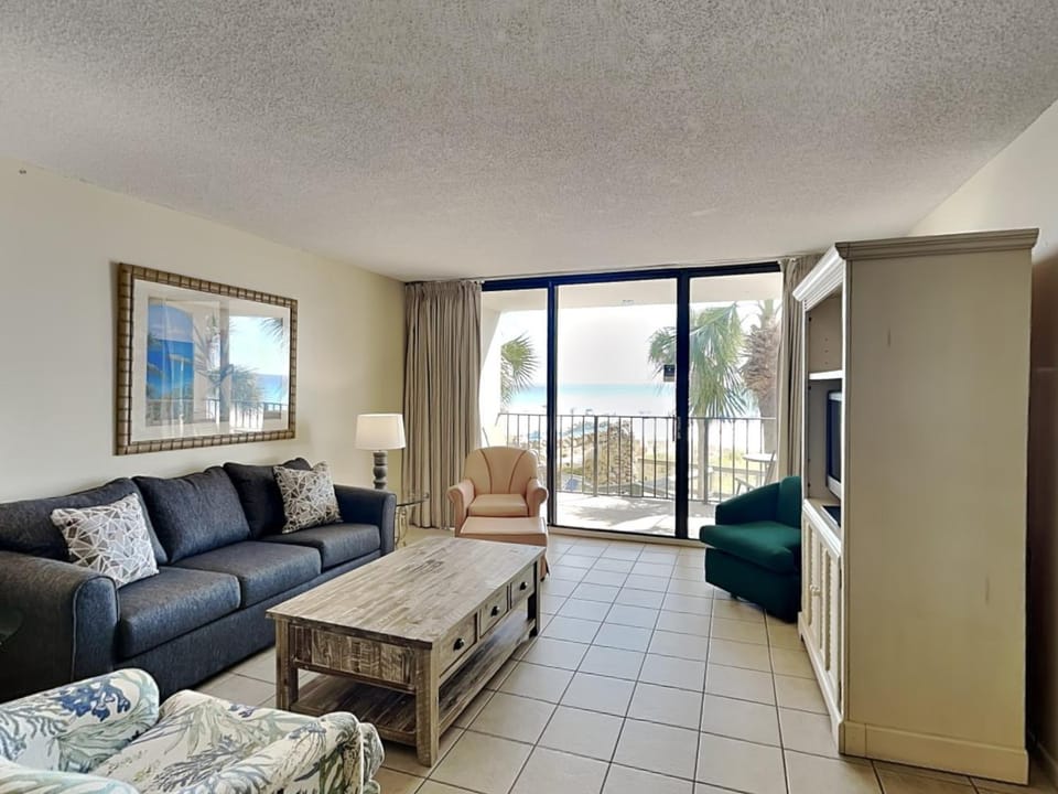 TV and multimedia, Balcony/Terrace, Living room, Seating area, Sea view