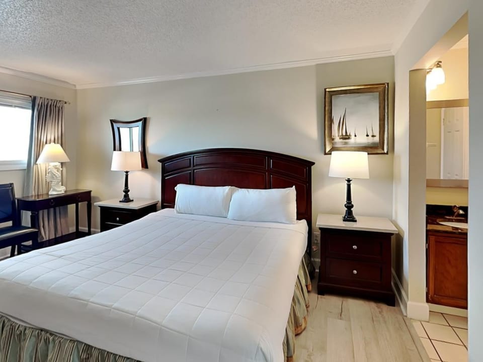 Bed, Seating area, Bedroom, furniture