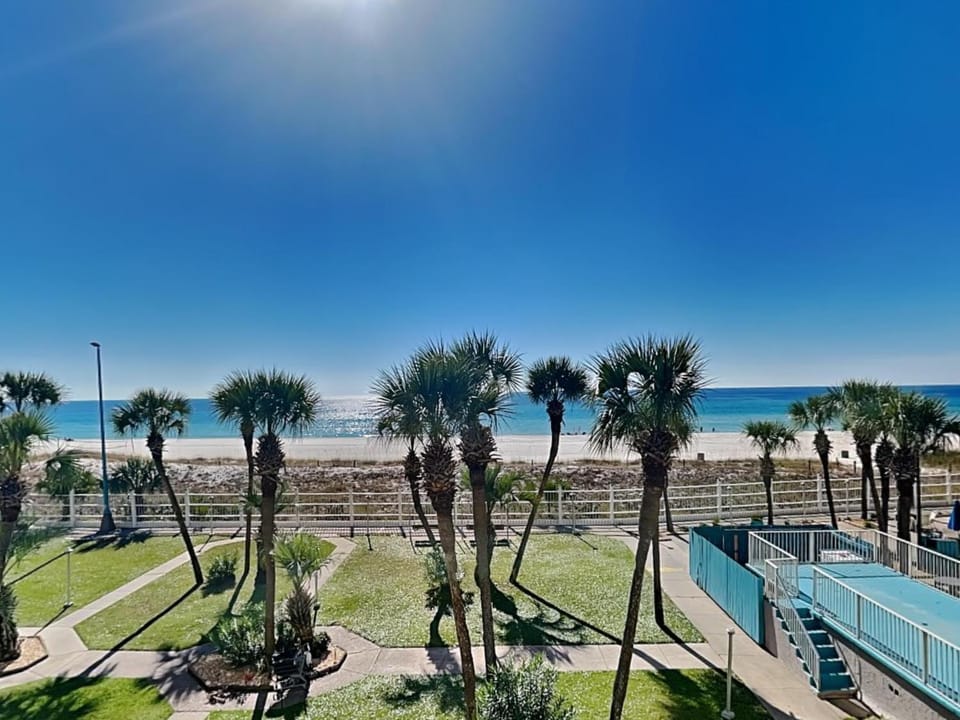 Garden, Beach, Sea view
