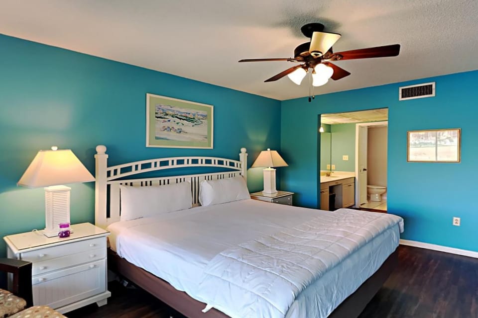 Bed, Bedroom, furniture, air conditioner