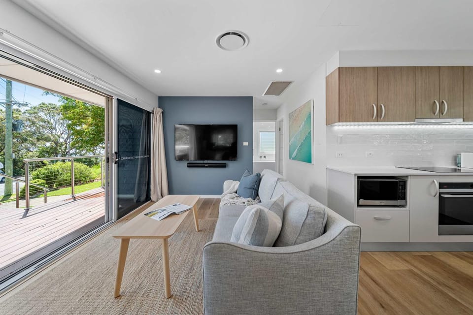 Elements of Hyams - perfect Hyams Beach getaway House in Vincentia