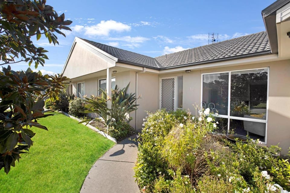 Sea Breeze House in Victoria