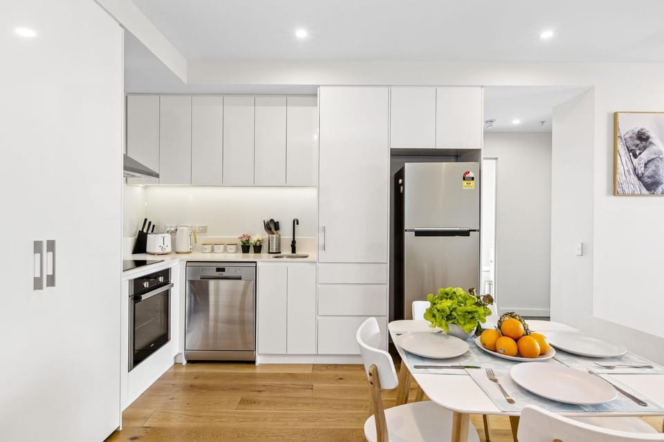 Ambrosia - East End Hillside Haven Apartment in Adelaide