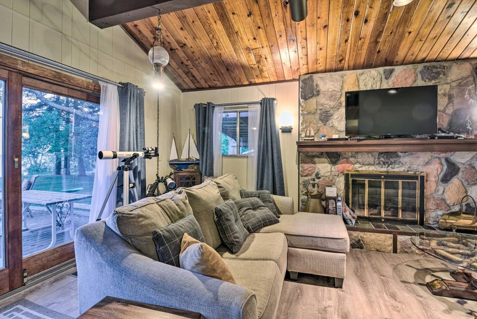 Lakefront Forestville Paradise w/ Private Beach! House in Michigan