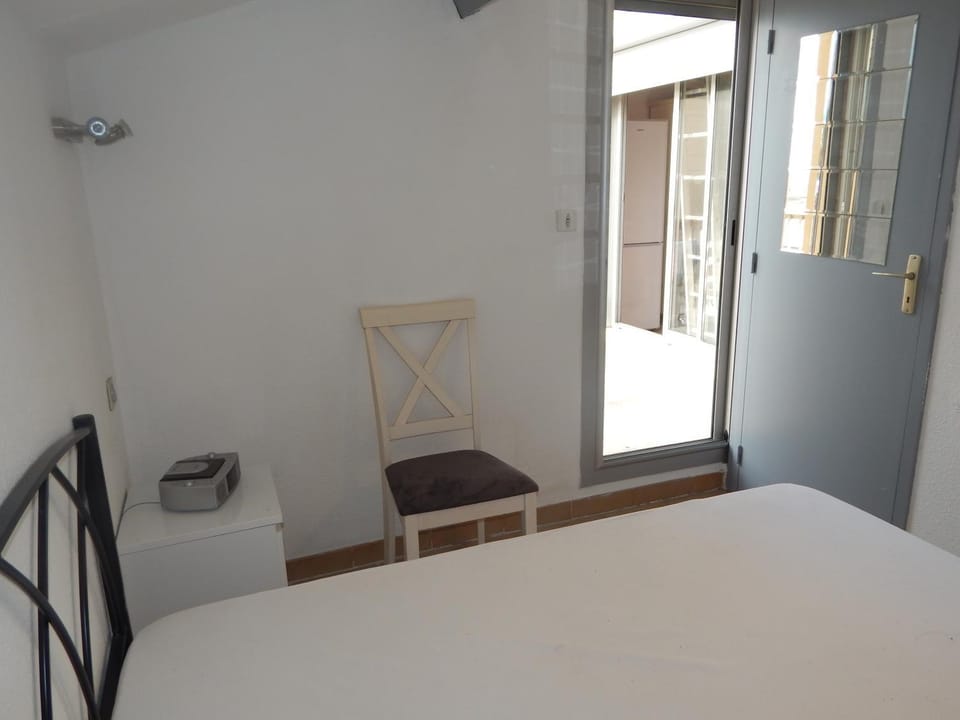 IBIS Apartment in Fleury
