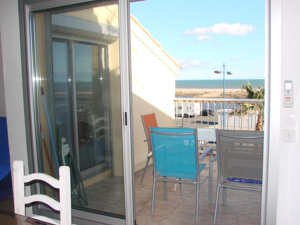 IBIS Apartment in Fleury