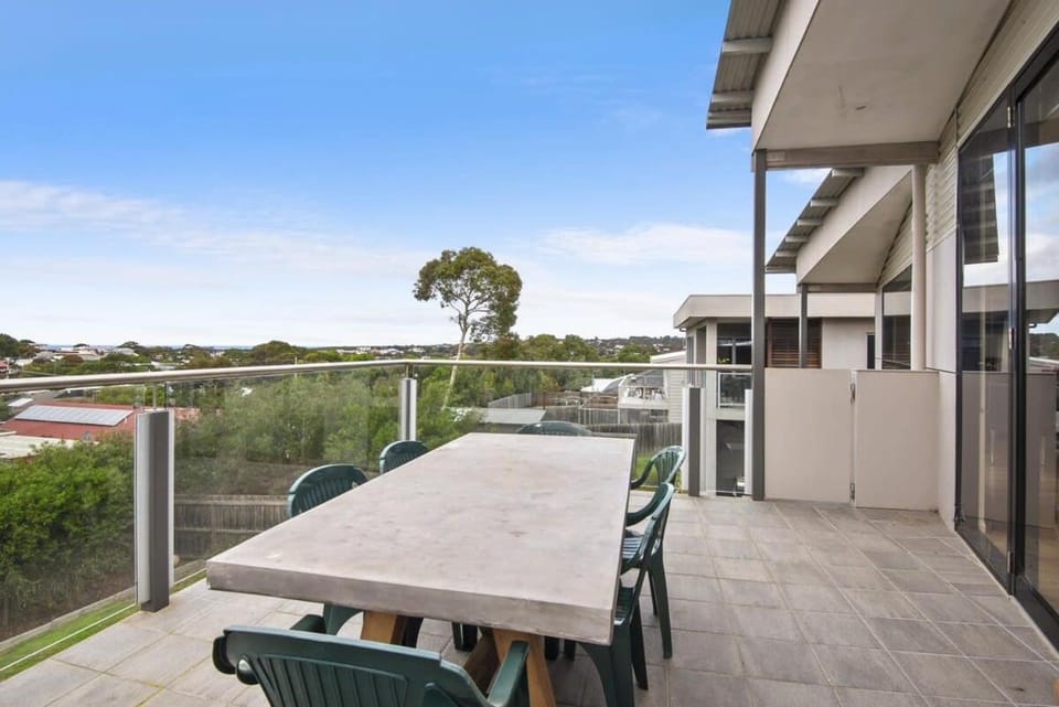 View (from property/room), Balcony/Terrace