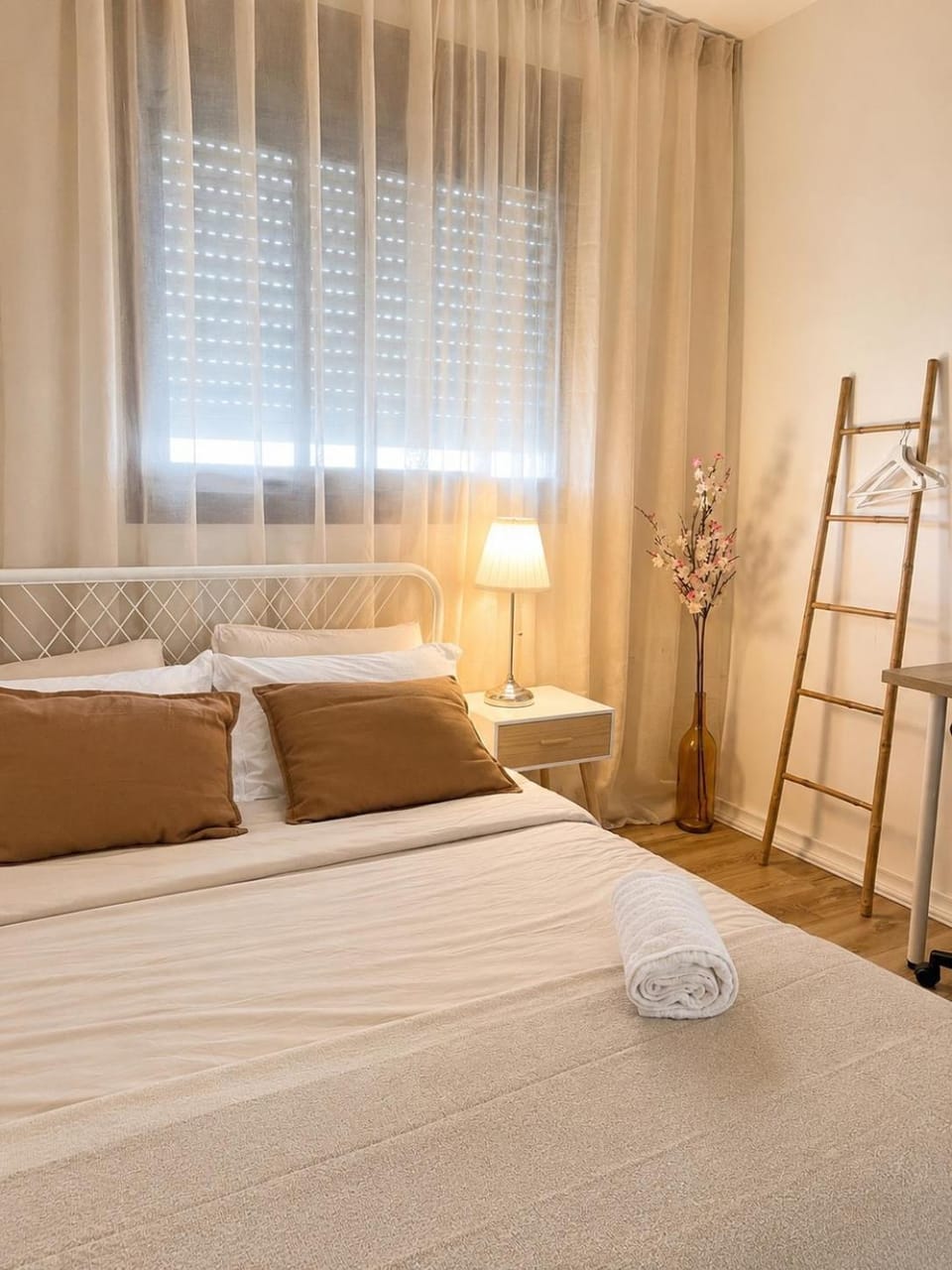 אמור Apartment in South District