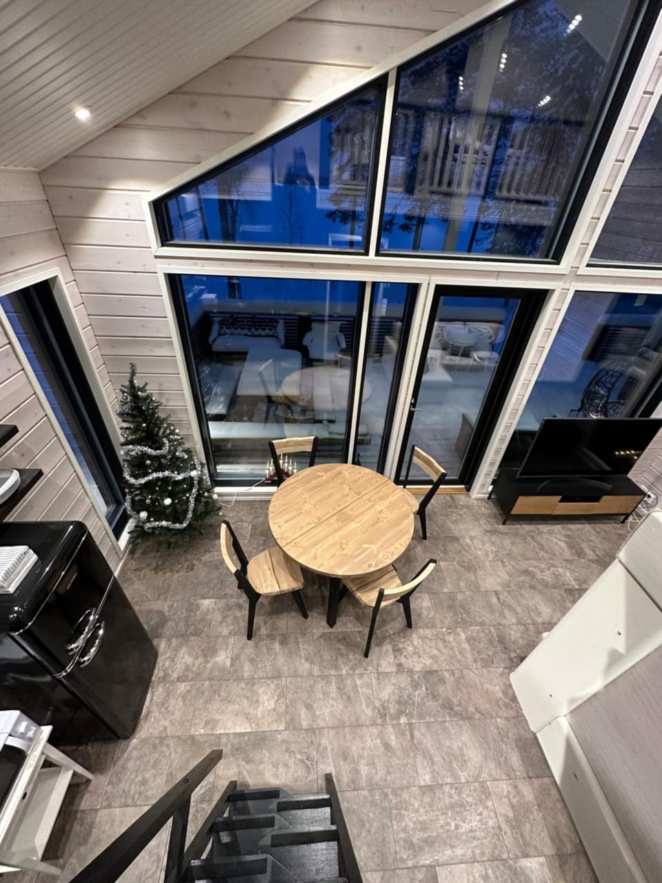 Norvamaja with a lake view, sauna and jacuzzi Villa in Rovaniemi