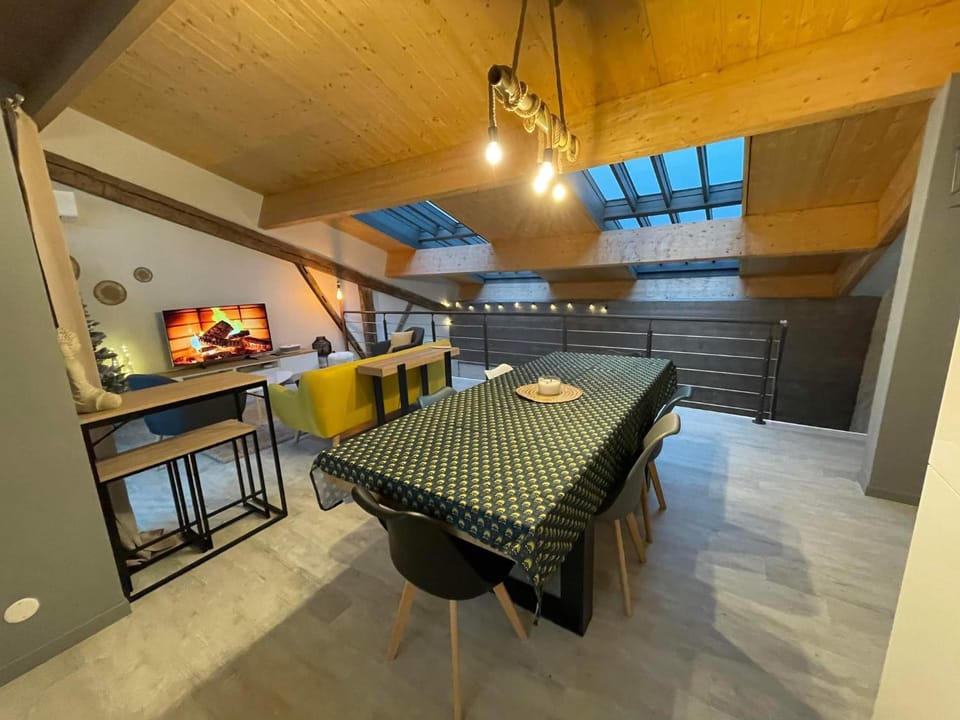 Maison esprit loft House in Grand Est