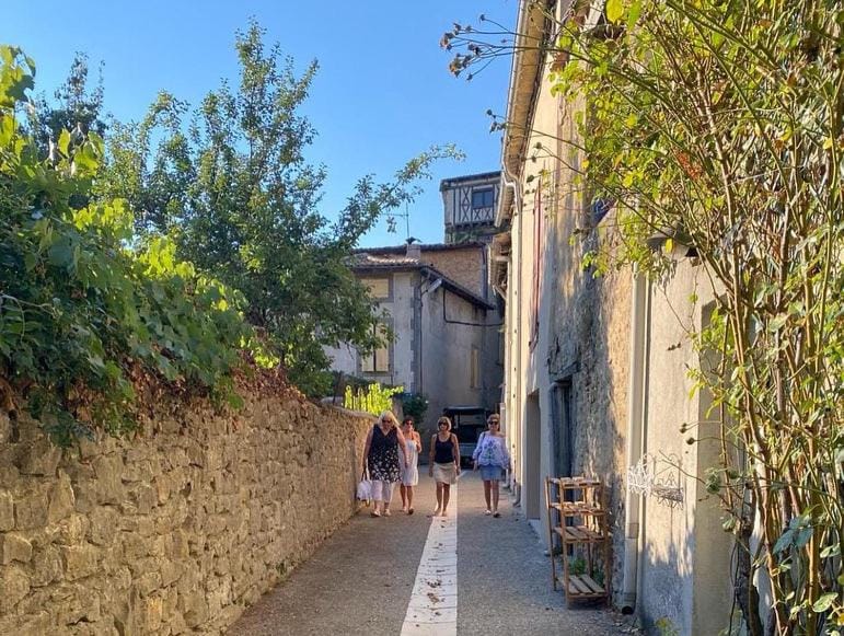 Cosy Camon Bolt-Hole Apartment in Occitanie