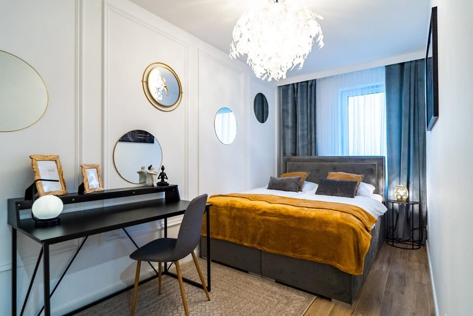 ApartamentySnu, Struga Tower Double Gold z parkingiem Apartment in Masovian Voivodeship