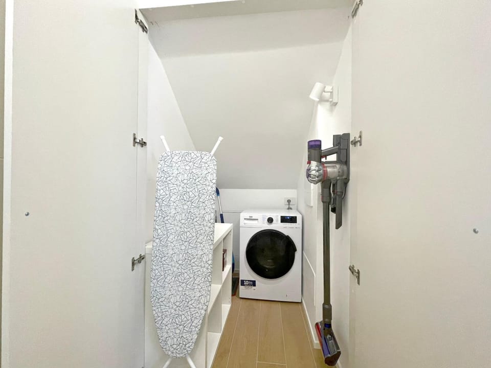 laundry, washing machine