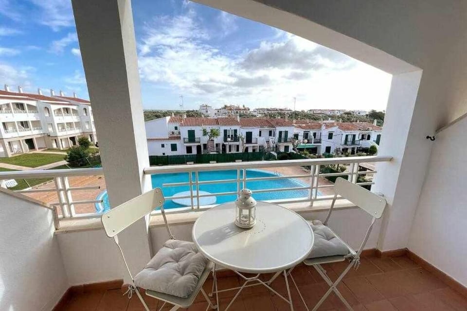 Santandria -Apartamento con piscina junto la playa Apartment in Cala en Blanes