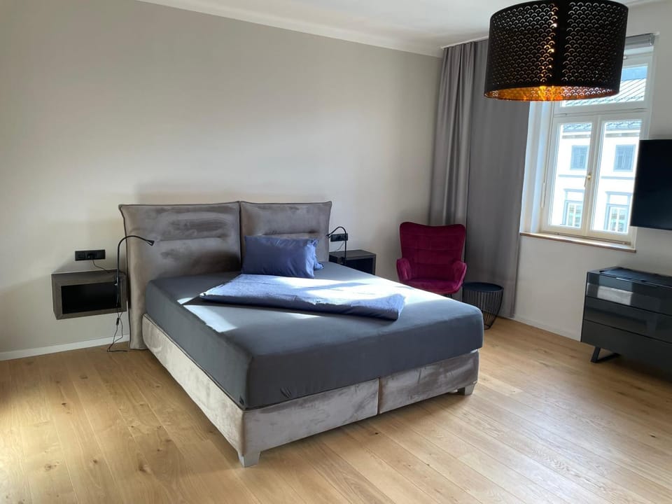 Living room, Bedroom