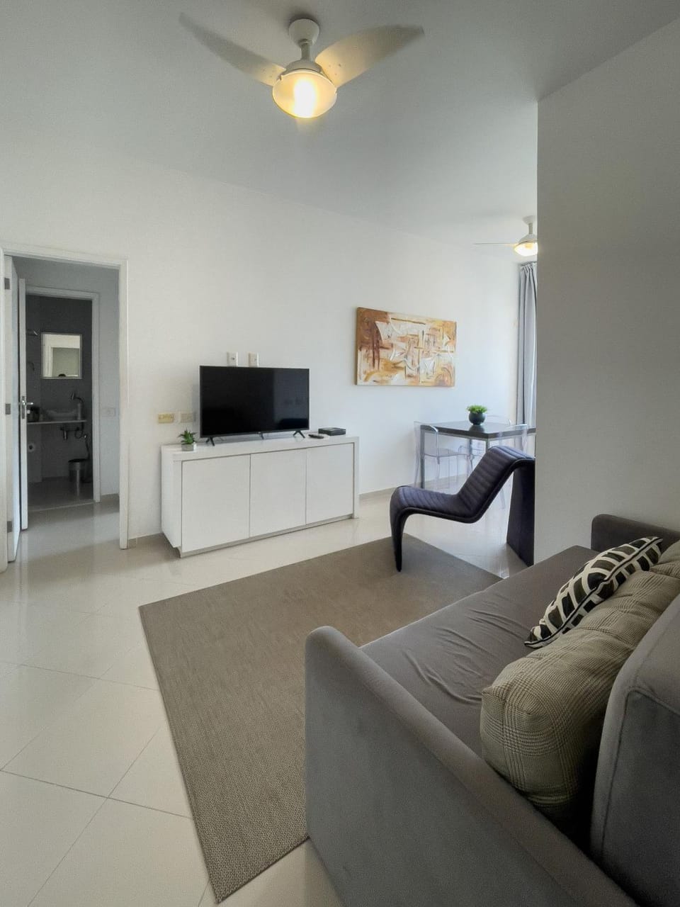 Two Leblon suites two blocks from the beach Apartment in Rio de Janeiro
