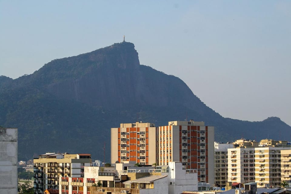 Two Leblon suites two blocks from the beach Apartment in Rio de Janeiro