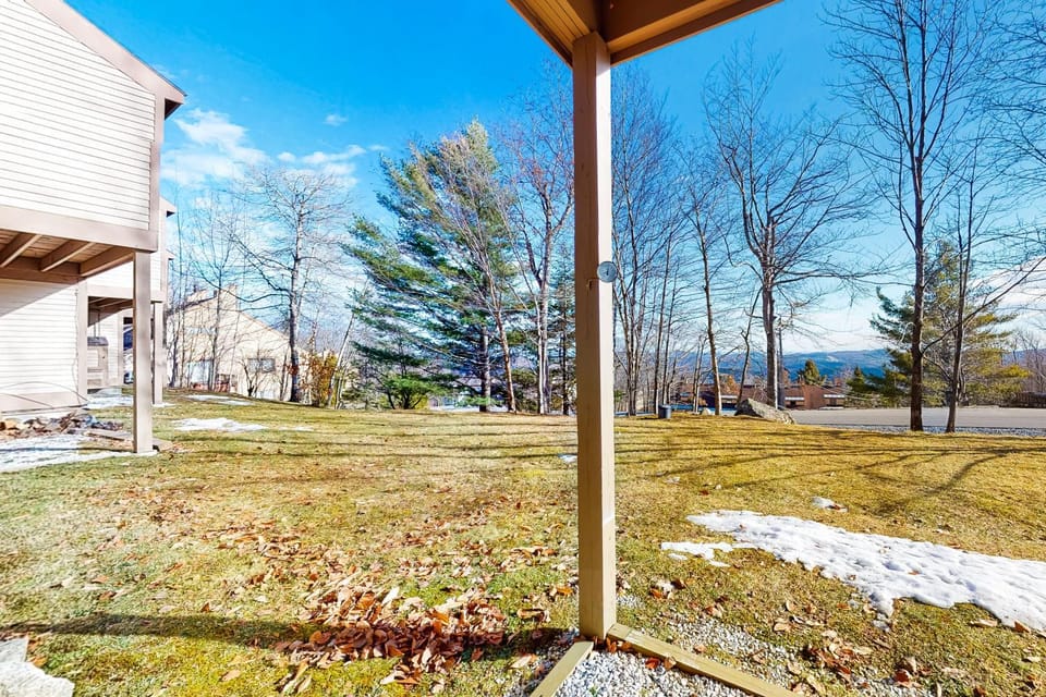Okemo Trailside 22DL Shred Shack Apartment in Mount Holly