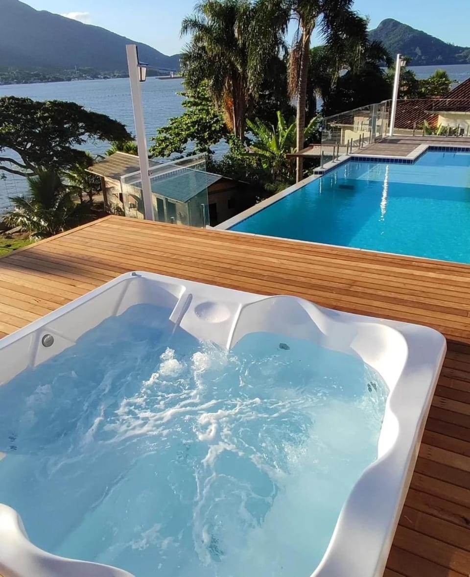 Paraíso da Enseada de Brito Apartment in State of Santa Catarina