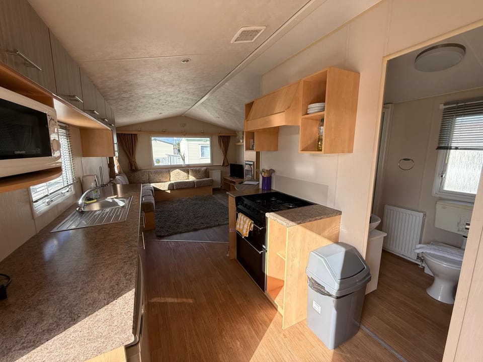 Meadow View 81 - Golden Palm, Central Heating, WiFi, pet friendly - Meadow Lakes Caravan & Lodge Hire Apartment in Chapel Saint Leonards