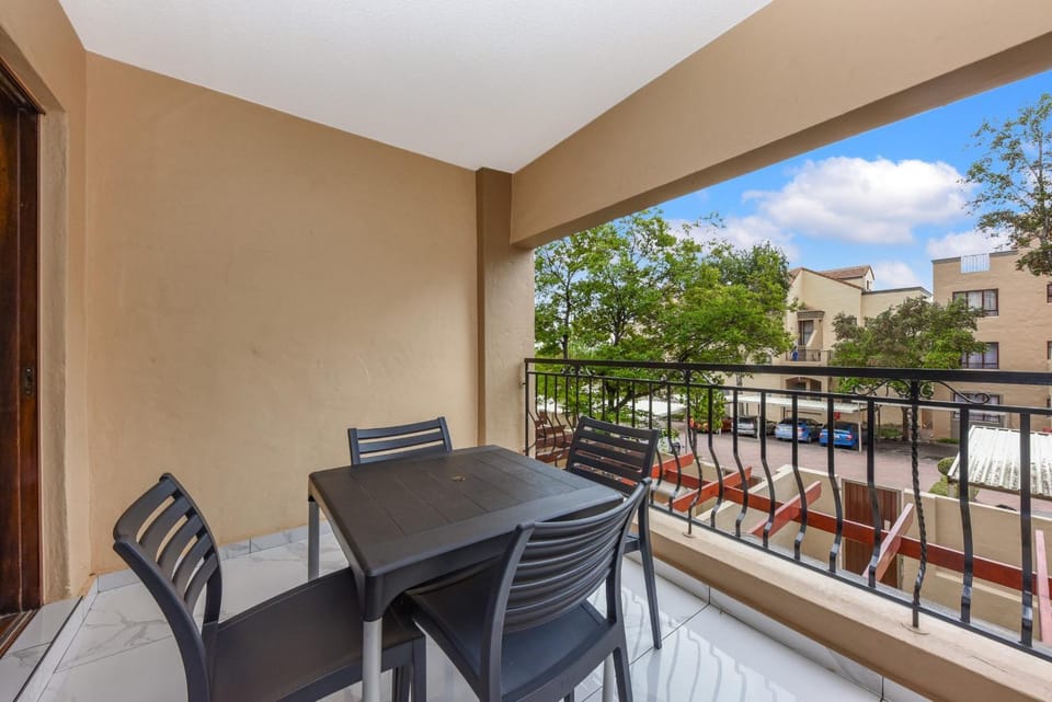 Day, View (from property/room), Balcony/Terrace, Seating area