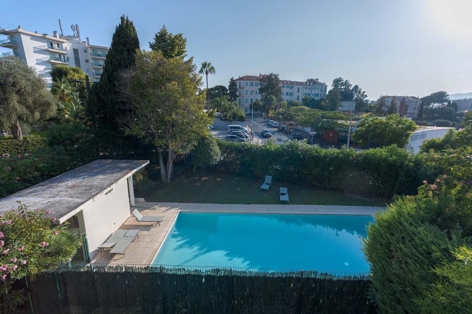 Terrasses de Montfleury - Spacieux, 2 terrasses, parking privé, piscine, 15 min du Palais et Plages Apartment in Cannes