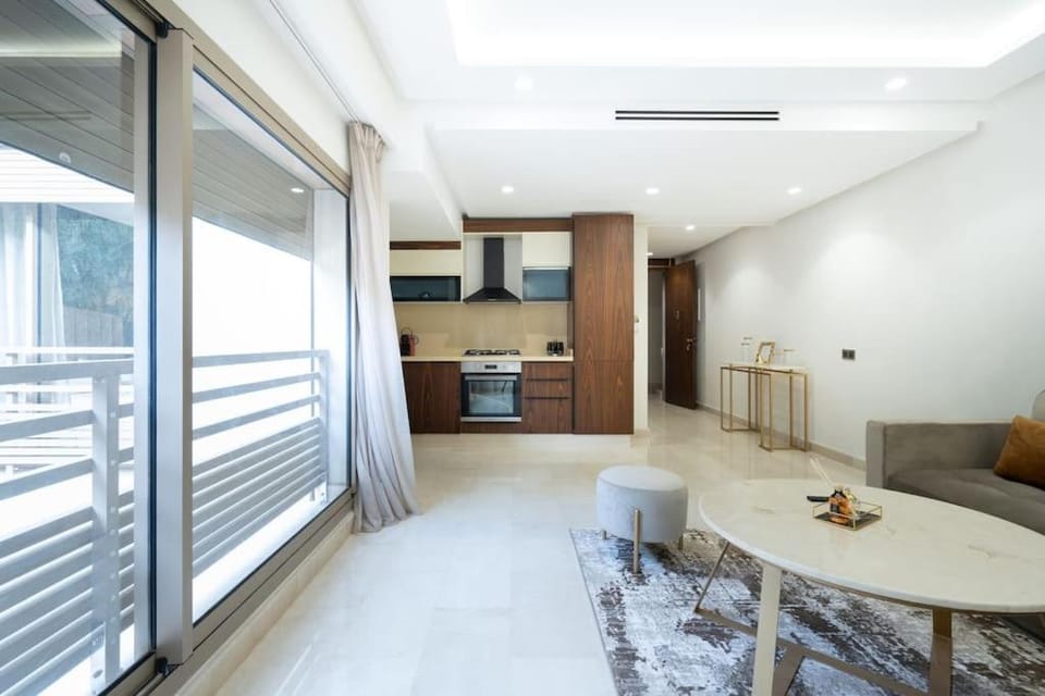 New upscale central maarif flat Apartment in Casablanca
