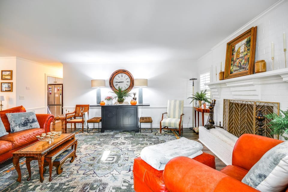 4 Mi to Dtwn: Spacious Suite in Mount Airy Apartment in Mount Airy