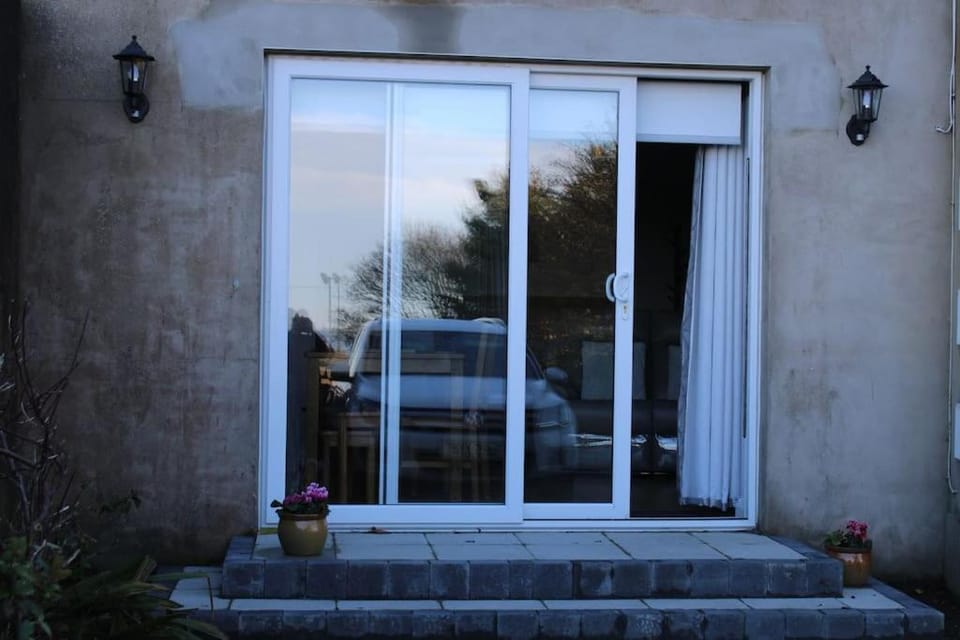 Sea View Studio Apartment in Northern Ireland