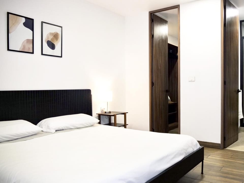 Bed, Bathroom, Bedroom, wardrobe