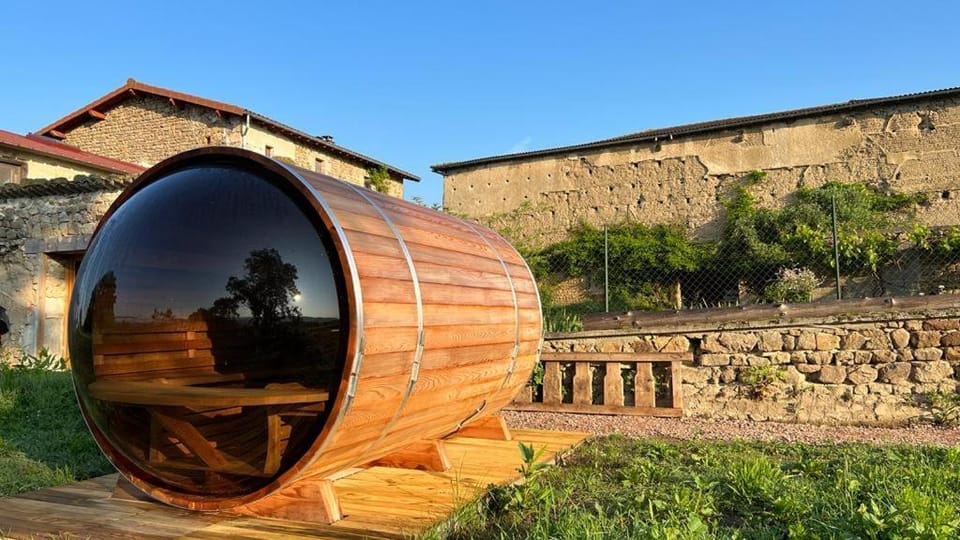 Domaine du COQ en PAT House in Auvergne-Rhône-Alpes