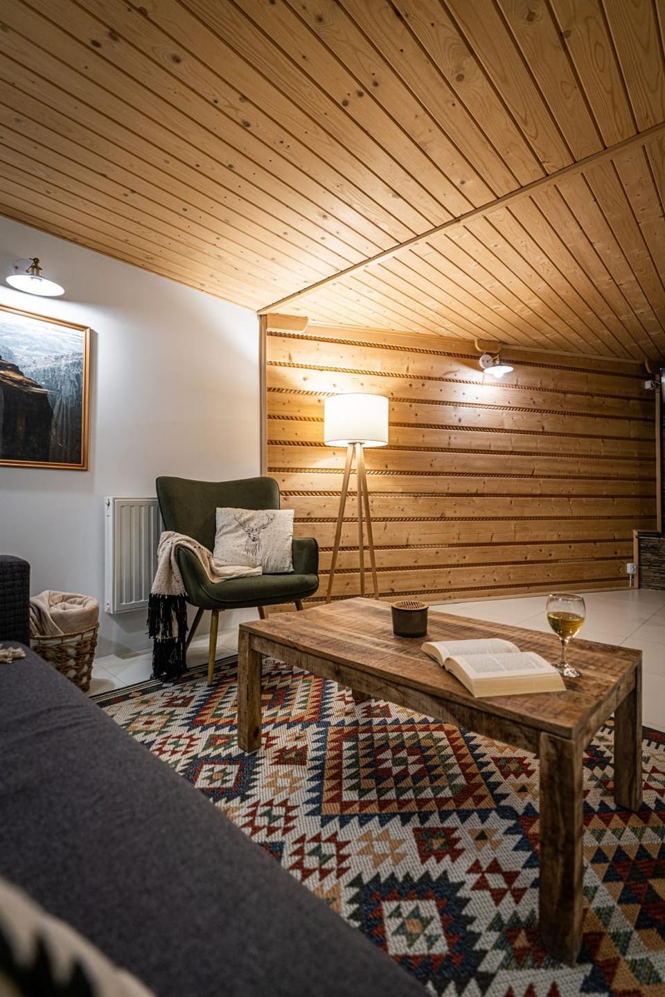 Living room, Seating area