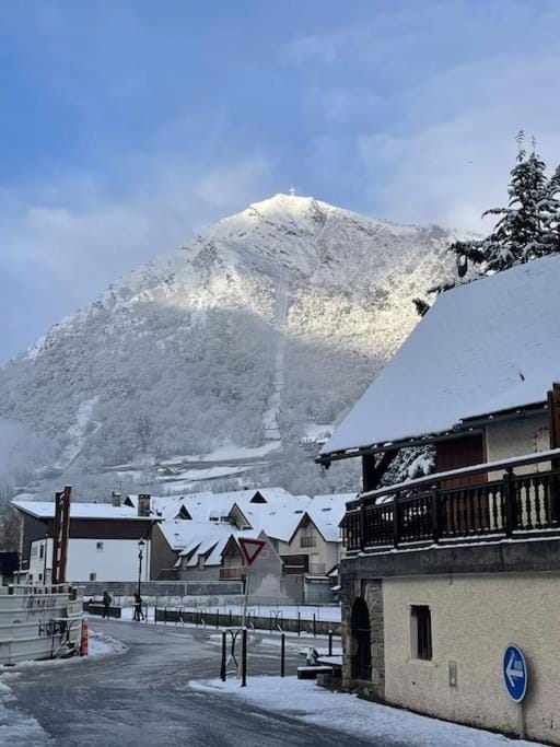 Saint lary soulan charmant T2 plein centre ville Apartment in Saint-Lary-Soulan