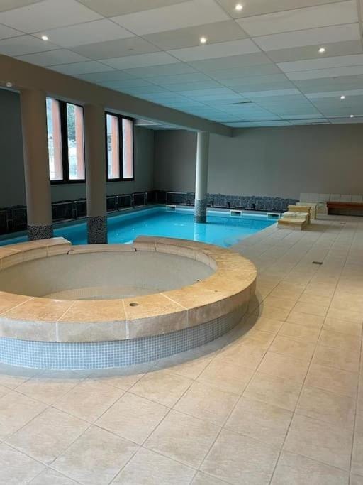 Saint lary soulan charmant T2 plein centre ville Apartment in Saint-Lary-Soulan