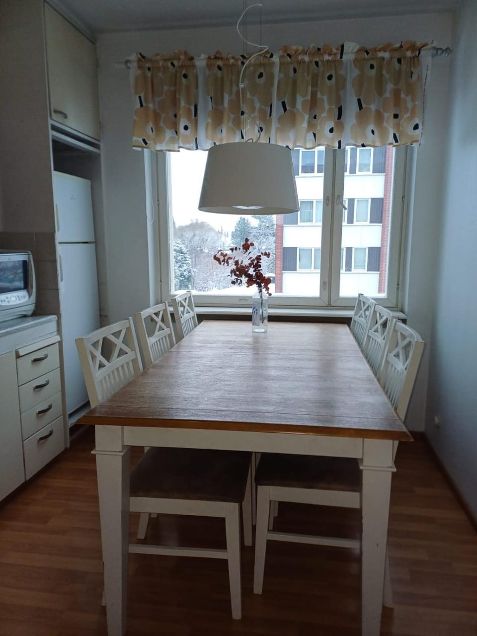 HH Huoneistot kaksio parvekkeella Apartment in Uusimaa