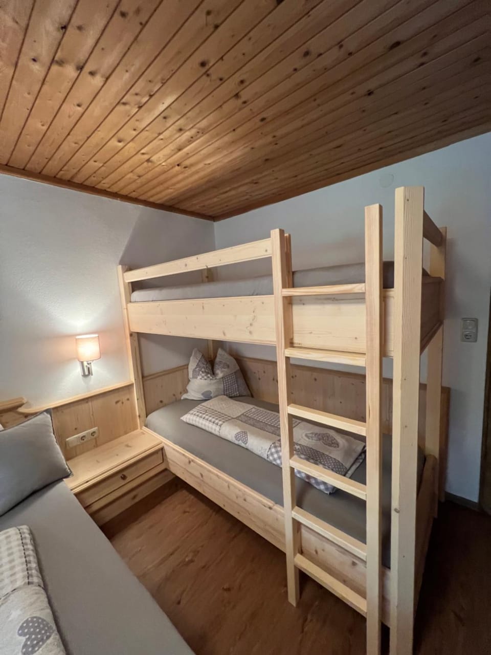 Pöchtlhof Apartment in Salzburgerland