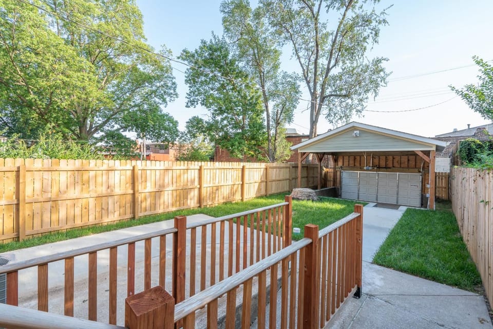 Spacious 3BR in The Grove | Walk to Restaurants & Venues | St. Louis House in Saint Louis