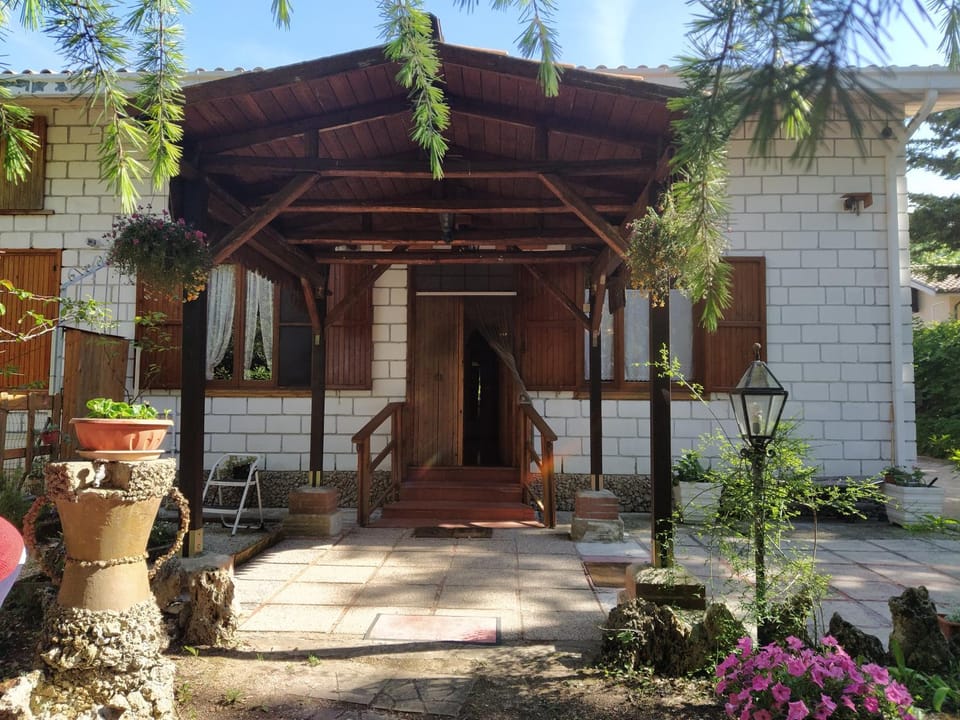 La Casa di Anna nel Parco della Majella Abruzzo Rapino CH House in Abruzzo