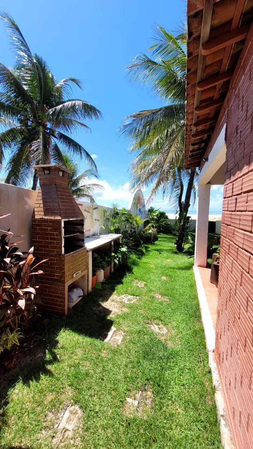 Property building, Spring, Day, BBQ facilities, Garden, Garden view