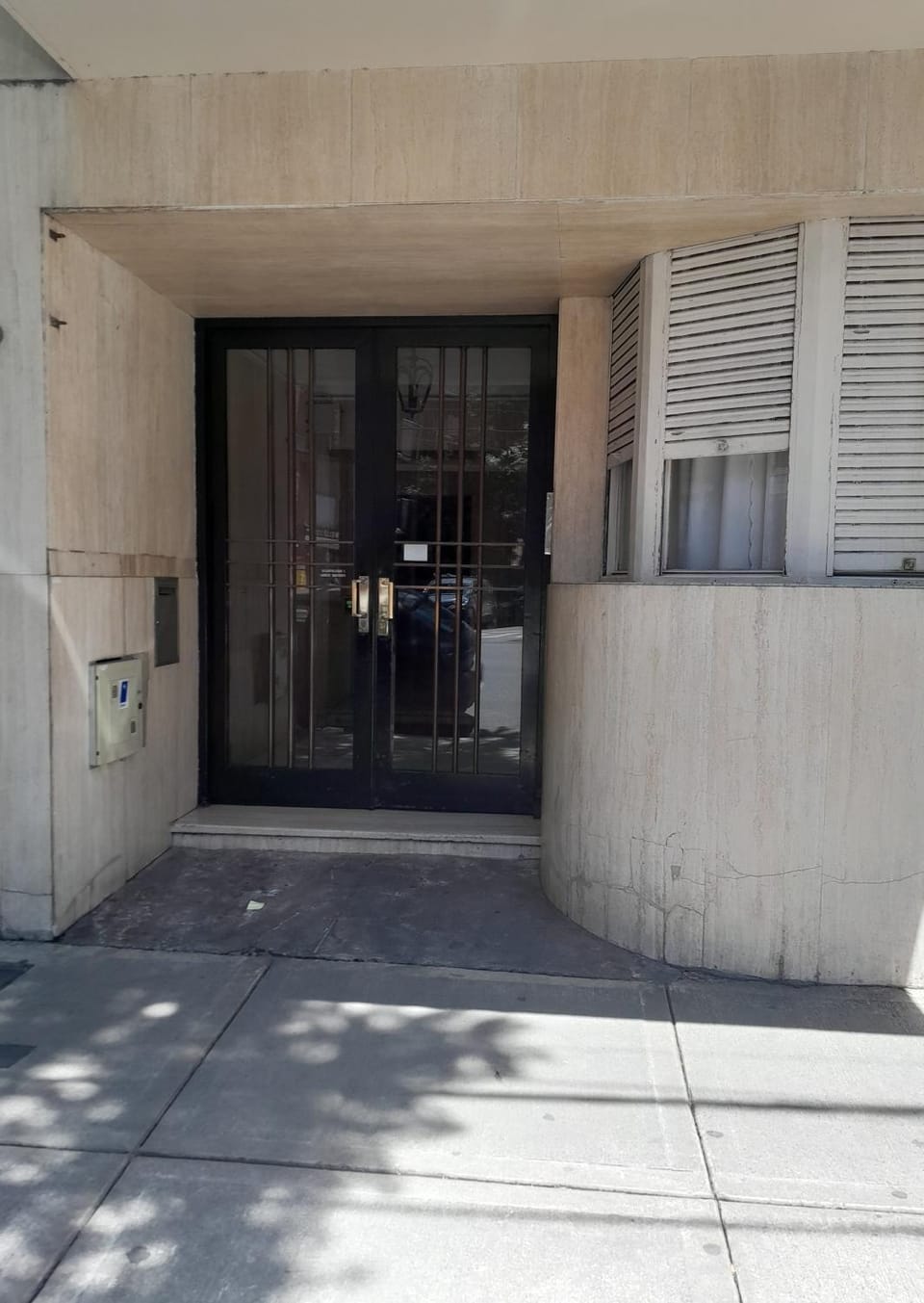 Property building, Day