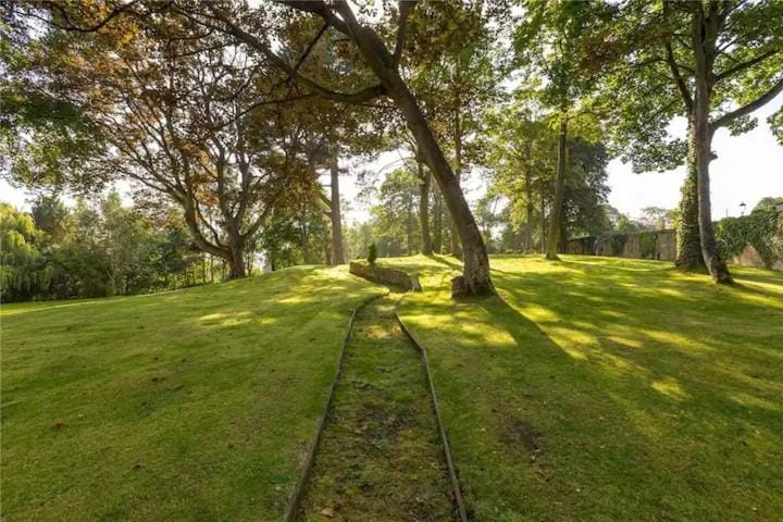 Superb 5 bedroom Villa 16 mins from City Centre House in Scotland