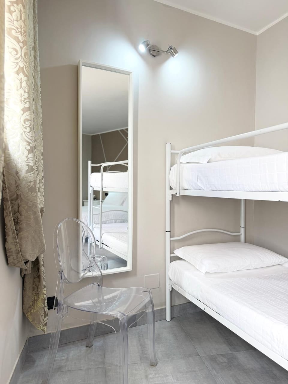 bunk bed
