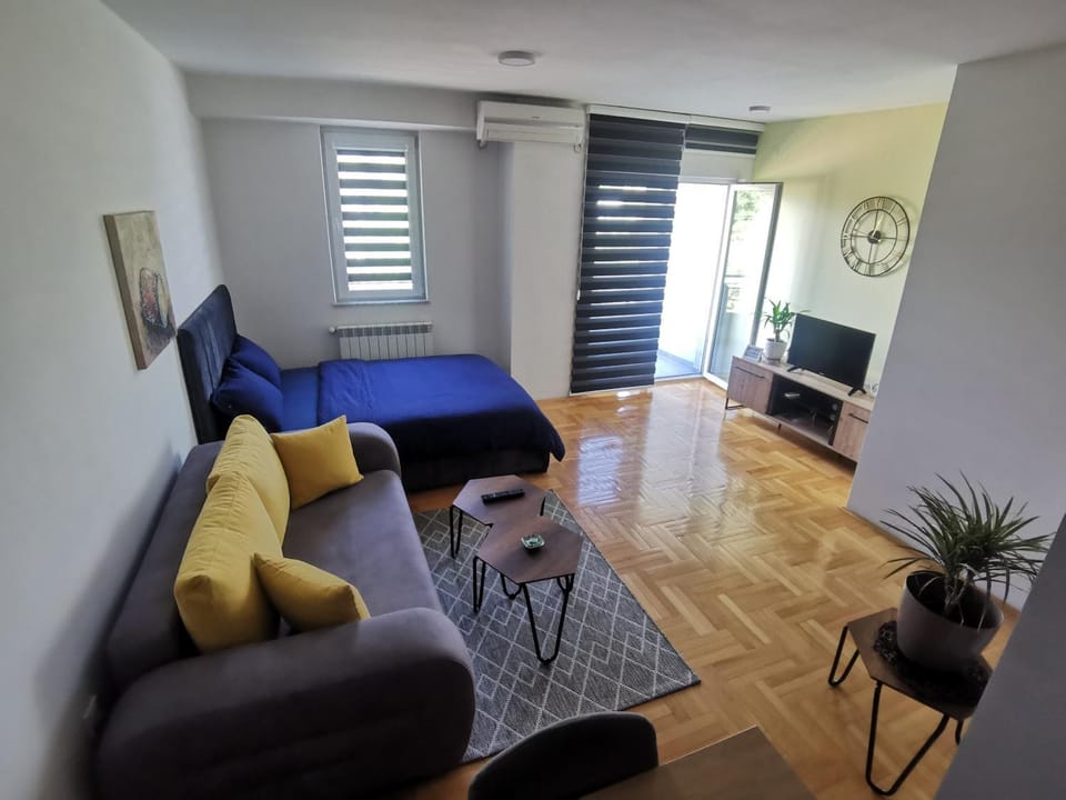 DJS-Modern Studios Apartment in Skopje