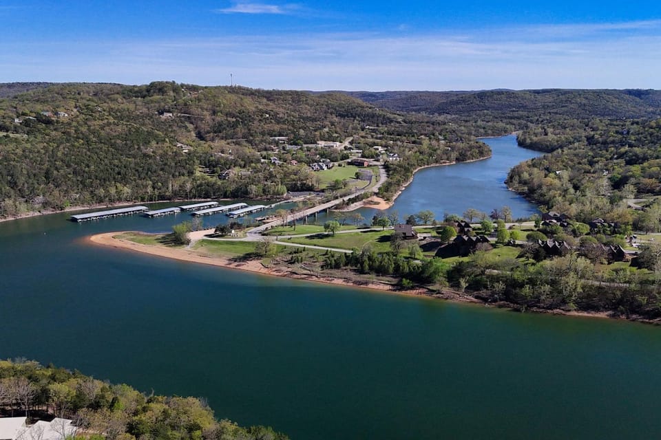 Holiday Island Escape w/ Panoramic Lake Views House in Carroll County